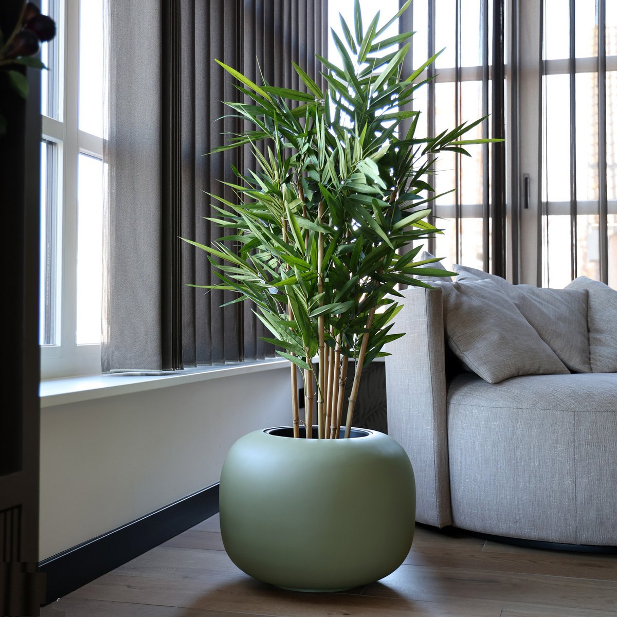 Plantenpot Phuket Pebble Grey, Met Uitneembare Binnenpot, Ø34,5 x H26 cm /of/ Ø45,5 x H34,5 cm, Vase The World