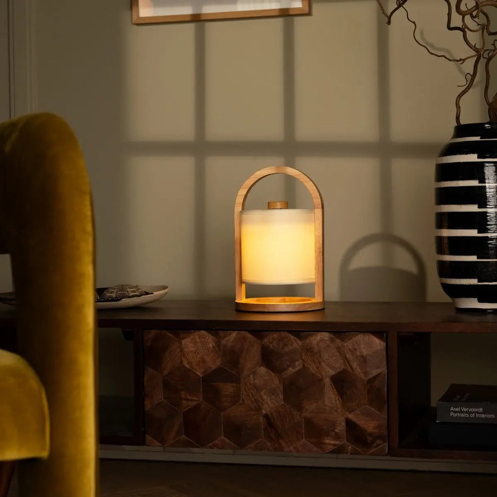 River lichtbruine houten oplaadbare lamp, snoerloos en dimbaar, Ø18 x 27 cm