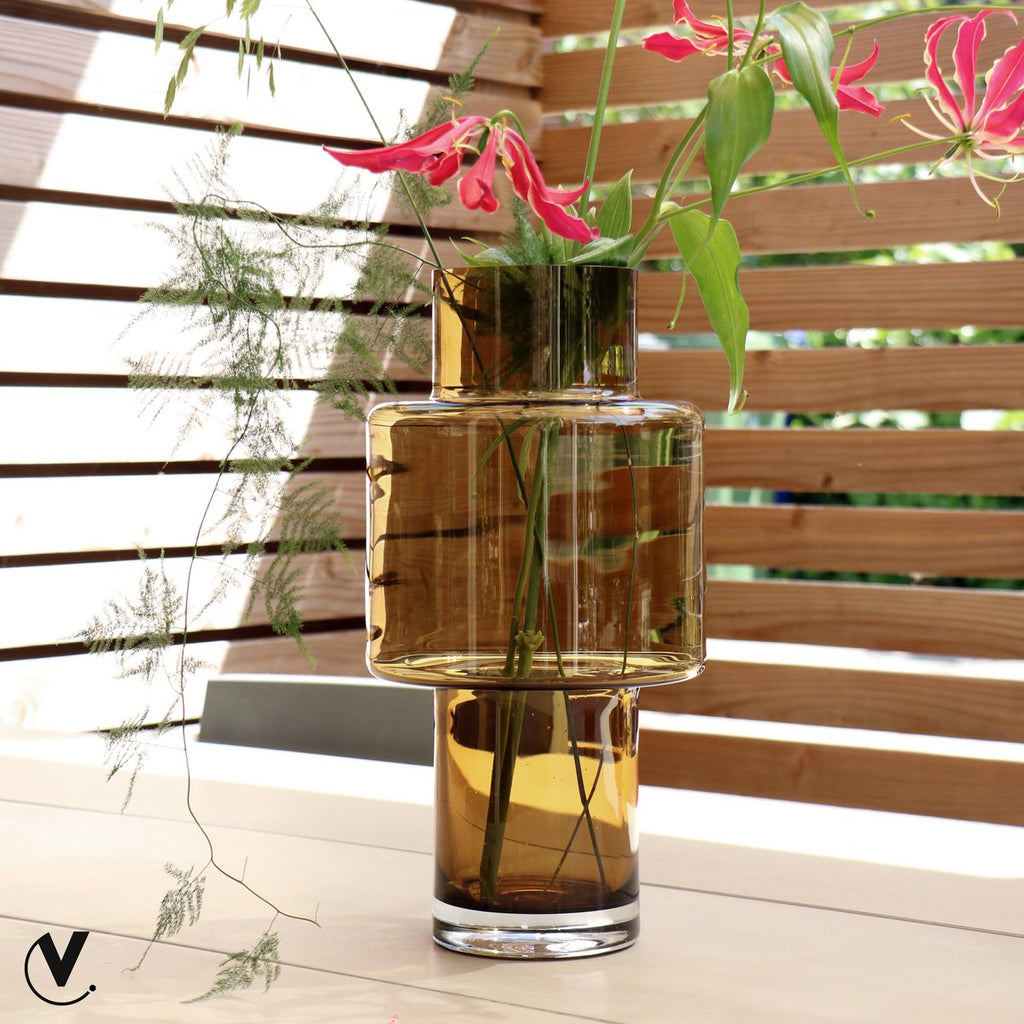 Juba vaas cognac, H40 cm Ø20 cm, mondgeblazen glas, Vase The World