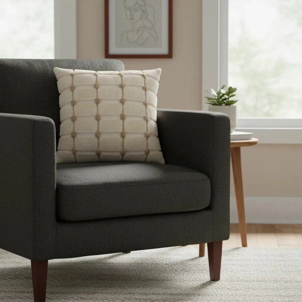 Tufera kussenhoes, getuft ruitpatroon in crème en beige, Urbane Hide