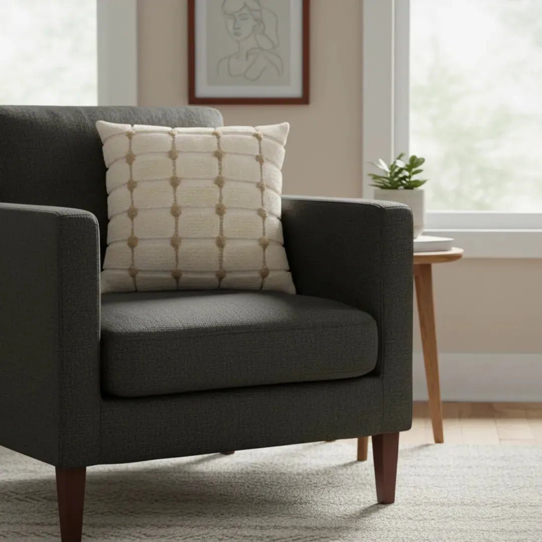 Tufera kussenhoes, getuft ruitpatroon in crème en beige, Urbane Hide