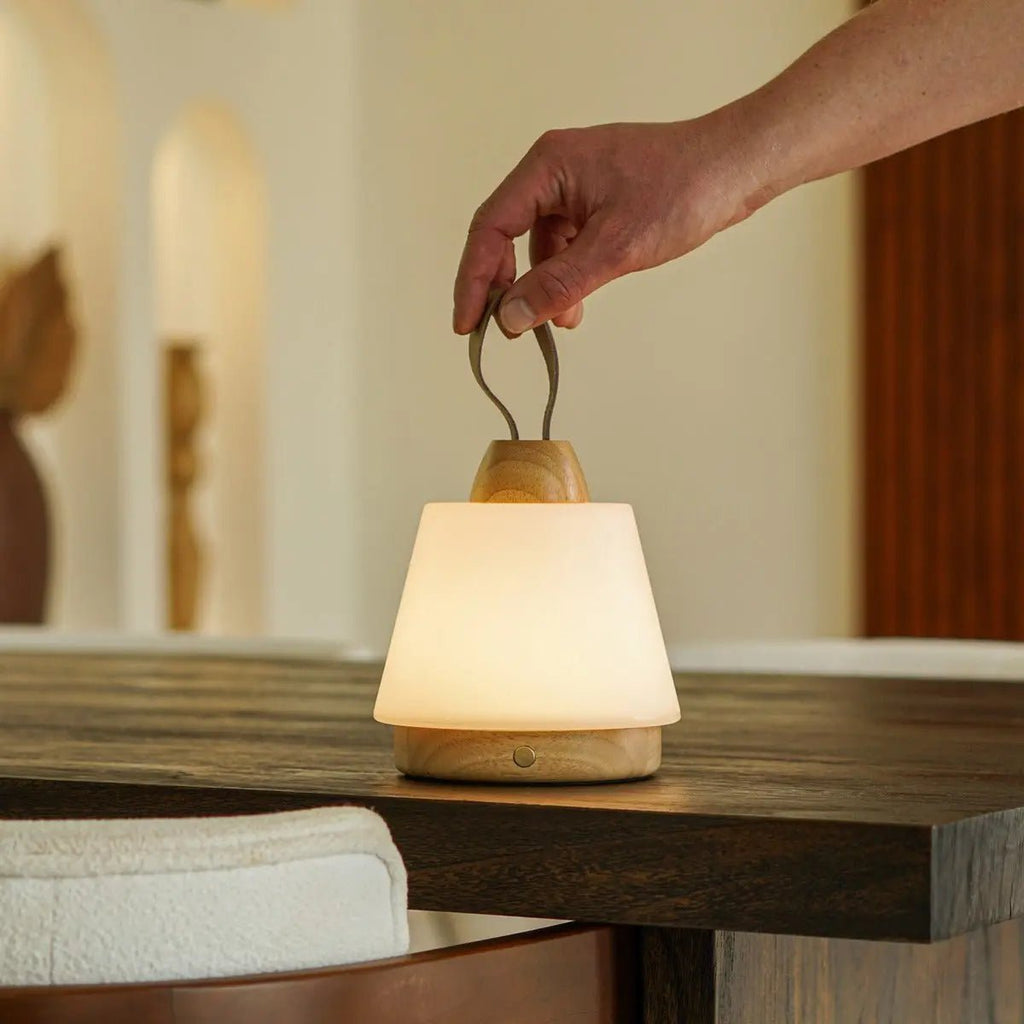 Liv lichtbruine oplaadbare lamp, snoerloos en dimbaar, Ø15 x 16 cm