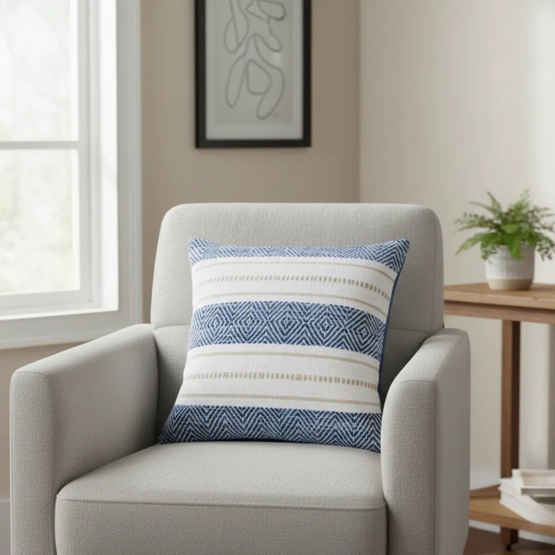 Bohara kussenhoes, blauw wit boho patroon, 45x45 cm of 50x50 cm, Urbane Hide