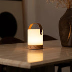 Avery lichtbruine oplaadbare houten tafellamp, snoerloos en dimbaar, Ø12 x 21 cm