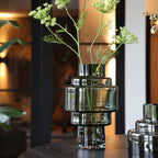Kasai vaas grey, mondgeblazen glas in grijs, Vase The World