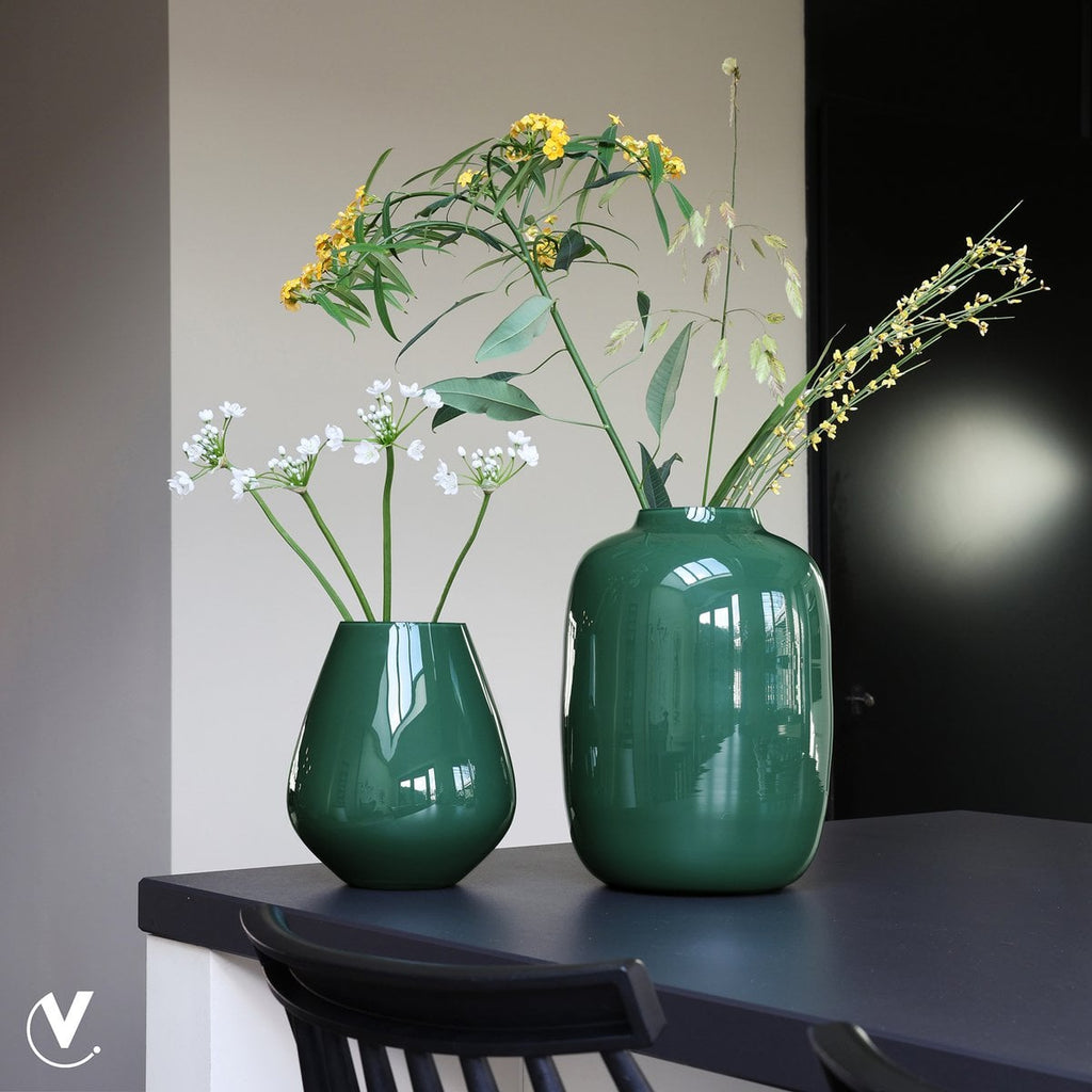 Tasman vaas S bright green, H20 cm Ø18 cm, groen glas, Vase The World
