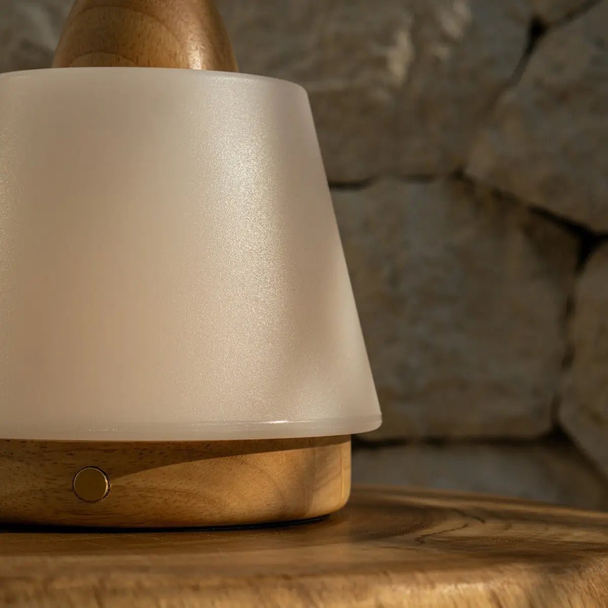Liv lichtbruine oplaadbare lamp, snoerloos en dimbaar, Ø15 x 16 cm