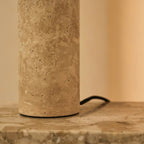 Nicolaas Travertine Tafellamp, Travertijn en Metaal, Tavellio