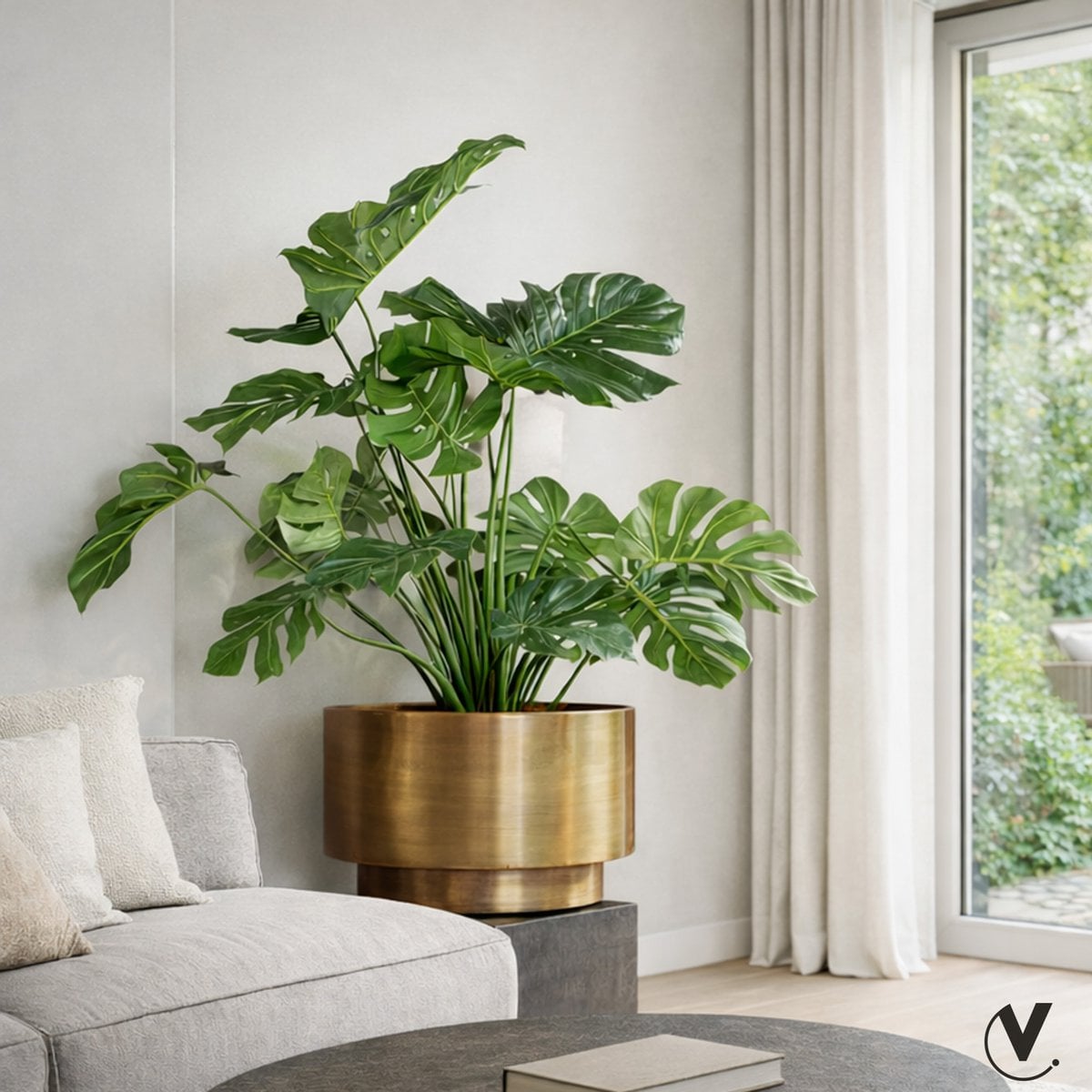 Plantenpot Uyuni Aged Brass, Geborstelde Bronslook, Maten: Ø40 x H35 cm /of/ Ø60 x H35 cm /of/ Ø80 x H55 cm, Vase The World
