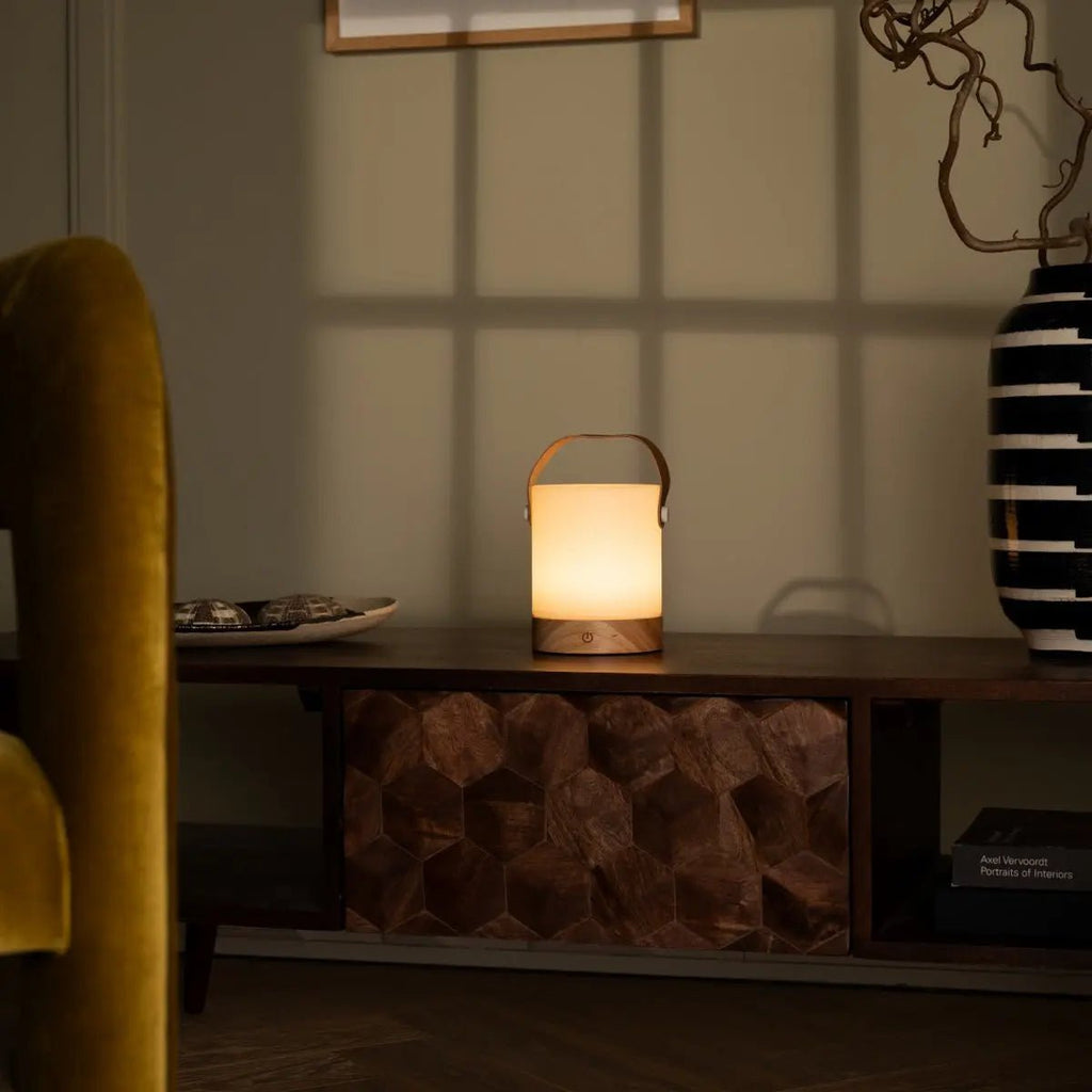 Avery lichtbruine oplaadbare houten tafellamp, snoerloos en dimbaar, Ø12 x 21 cm