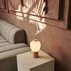Lot lichtbruine houten tafellamp met snoer, Ø15 x 26 cm